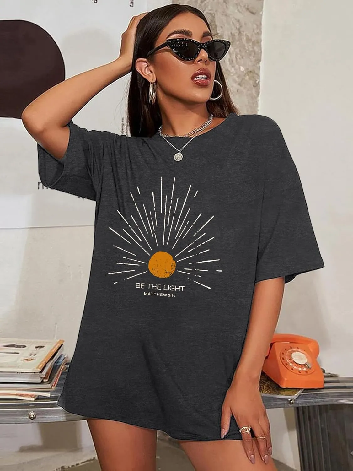 Christian Oversized Shirts Woman Be The Light Jesus Faith Bible Verse Tshirt Casual Christians Inspirational Tee Top