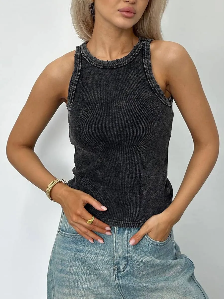 Distressed women's slim-fitting vest