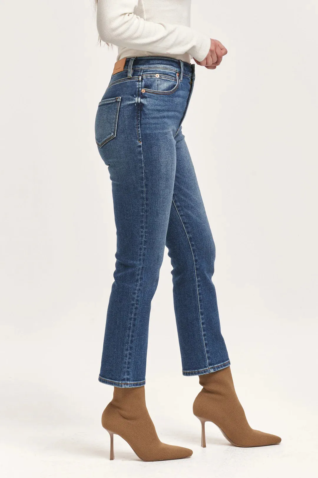 FRANKIE STRAIGHT FIT CROPPED