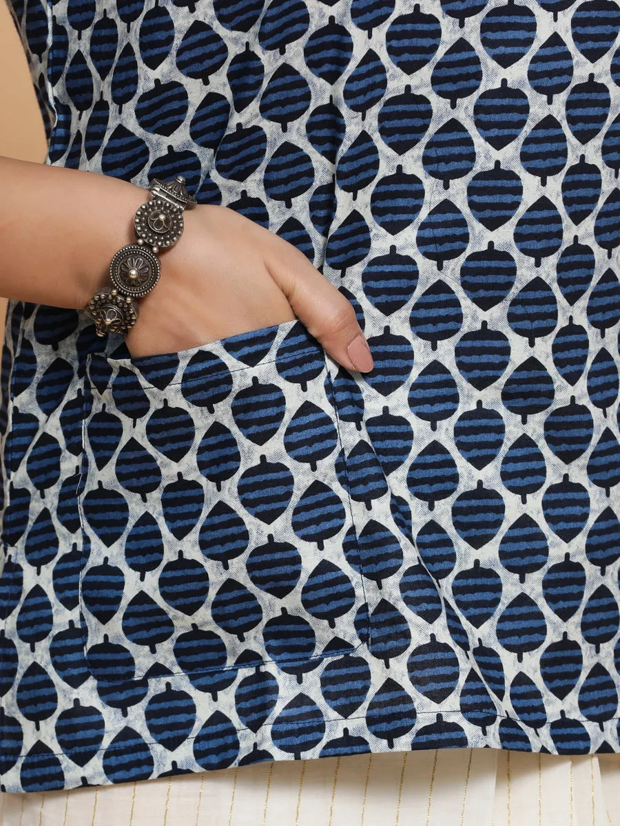 Mariam x Rozaana | Short Sleeves Cotton Saree Blouse in Indigo Blue Leaf Block Print Fabric