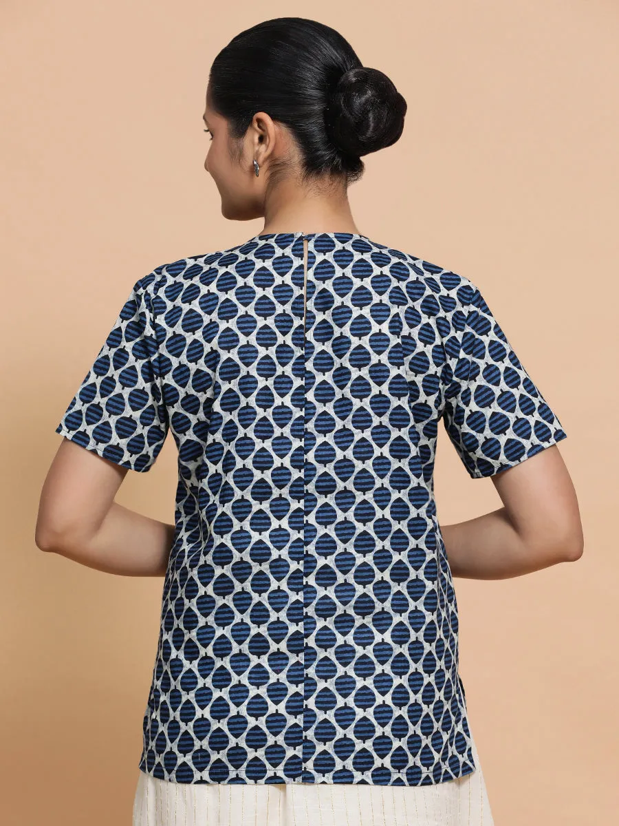 Mariam x Rozaana | Short Sleeves Cotton Saree Blouse in Indigo Blue Leaf Block Print Fabric