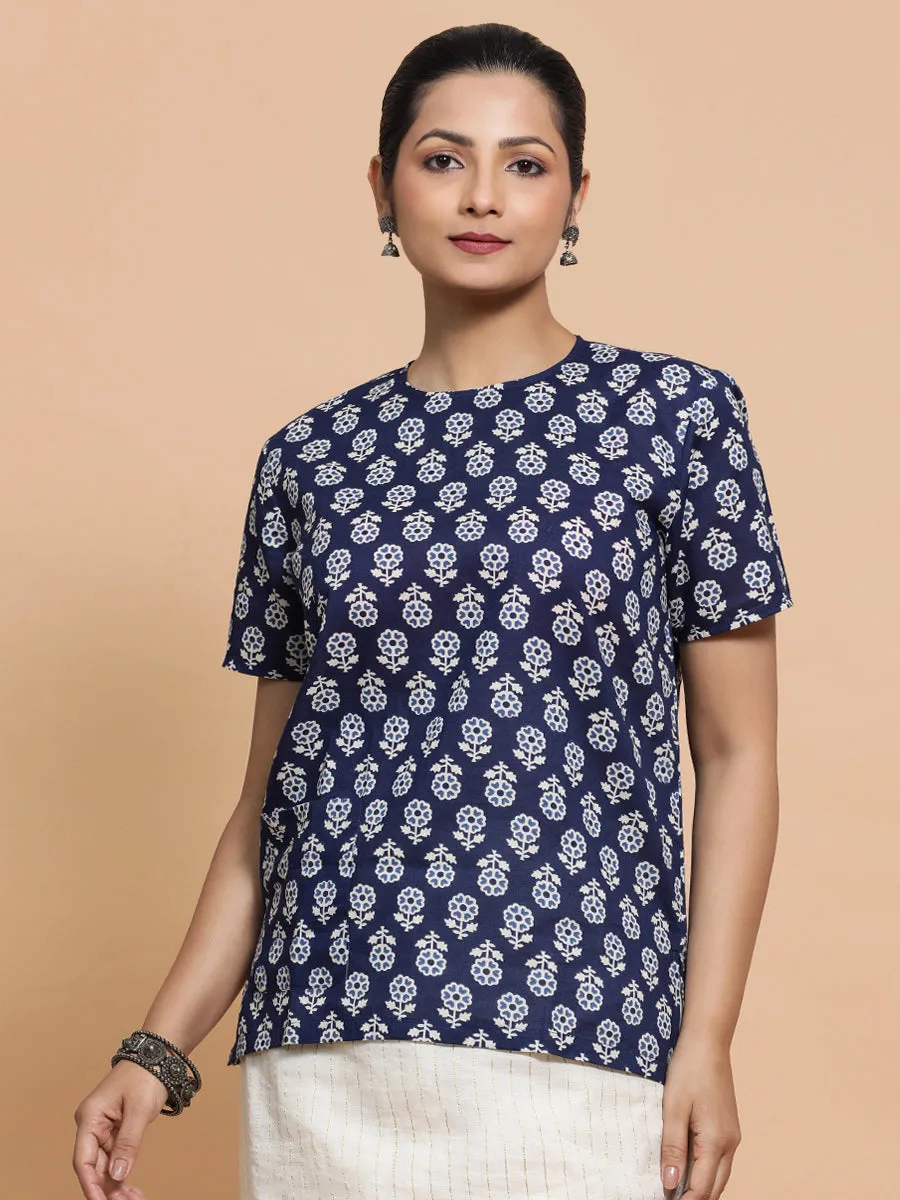 Priyanka x Rozaana | Short Sleeves Cotton Saree Blouse in Indigo Blue Flower Block Print Fabric